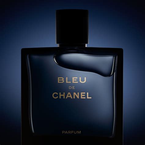 bleu de Chanel women's perfume